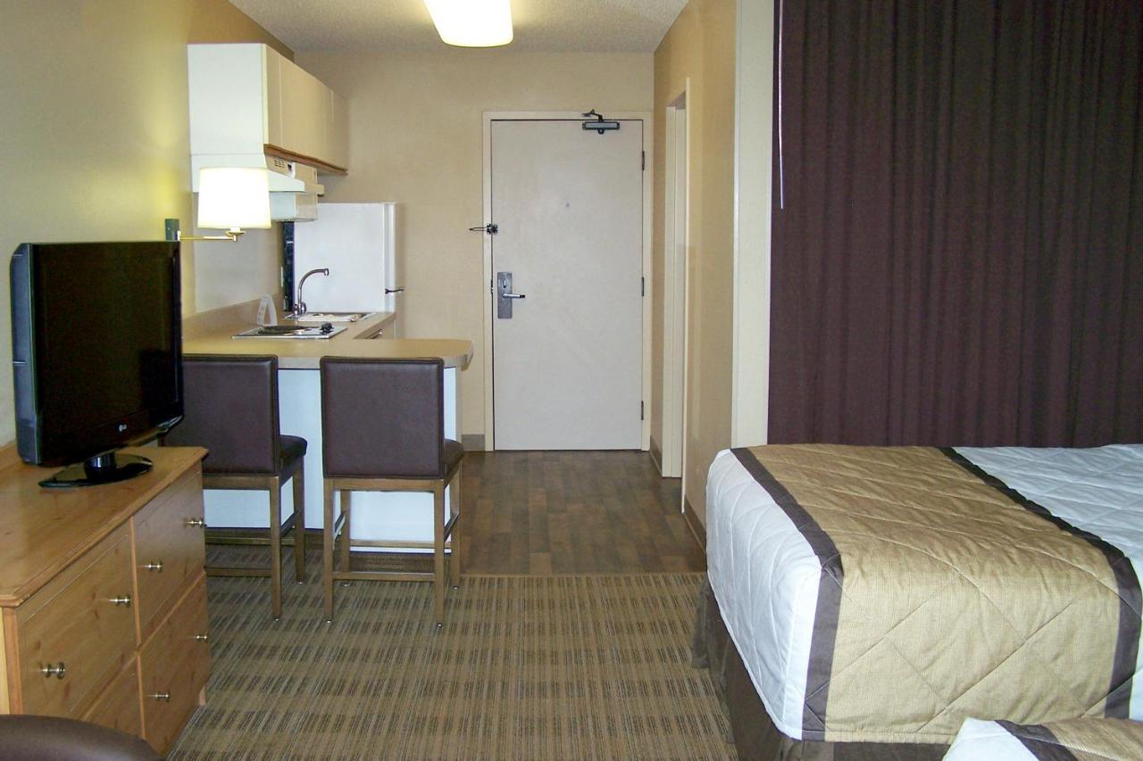 Extended Stay America Select Suites - Chicago - Westmont - Oak Brook Extérieur photo