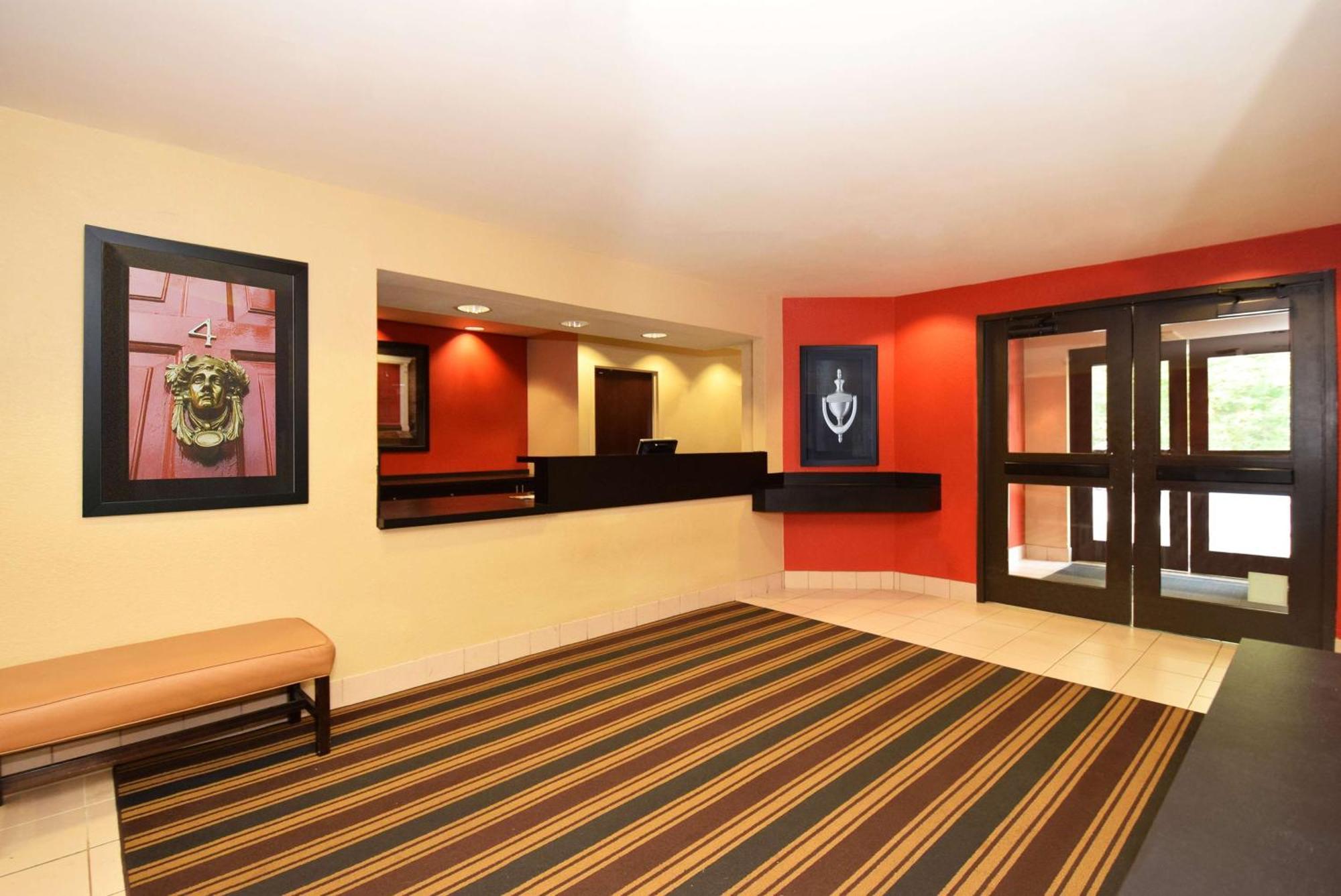 Extended Stay America Select Suites - Chicago - Westmont - Oak Brook Extérieur photo