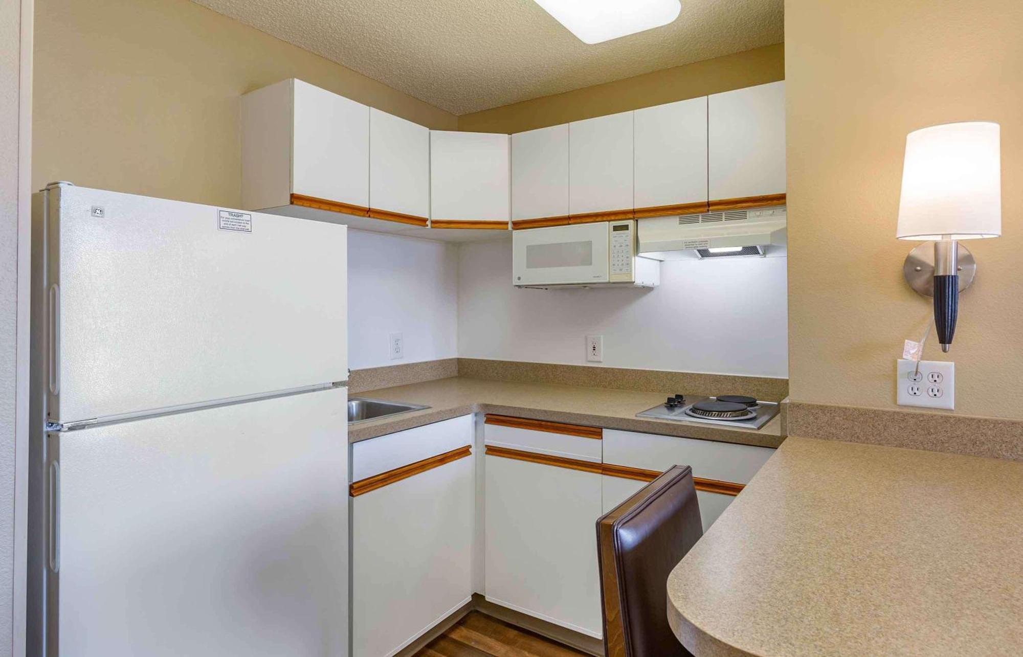 Extended Stay America Select Suites - Chicago - Westmont - Oak Brook Extérieur photo