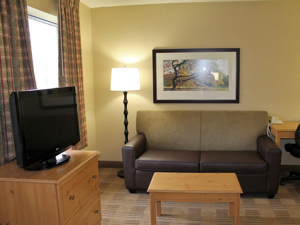 Extended Stay America Select Suites - Chicago - Westmont - Oak Brook Extérieur photo